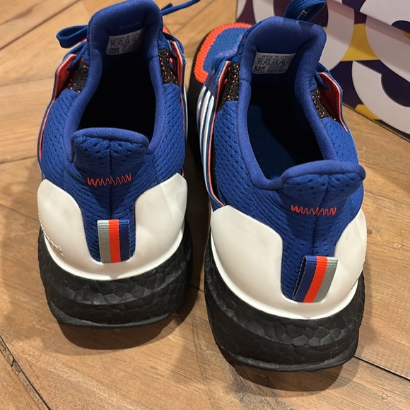 Ex. Condition! ADIDAS ULTRABOOST 2.0 Asterisk ROYAL SOLAR RED #EF2901 Size 10 - Picture 5 of 10